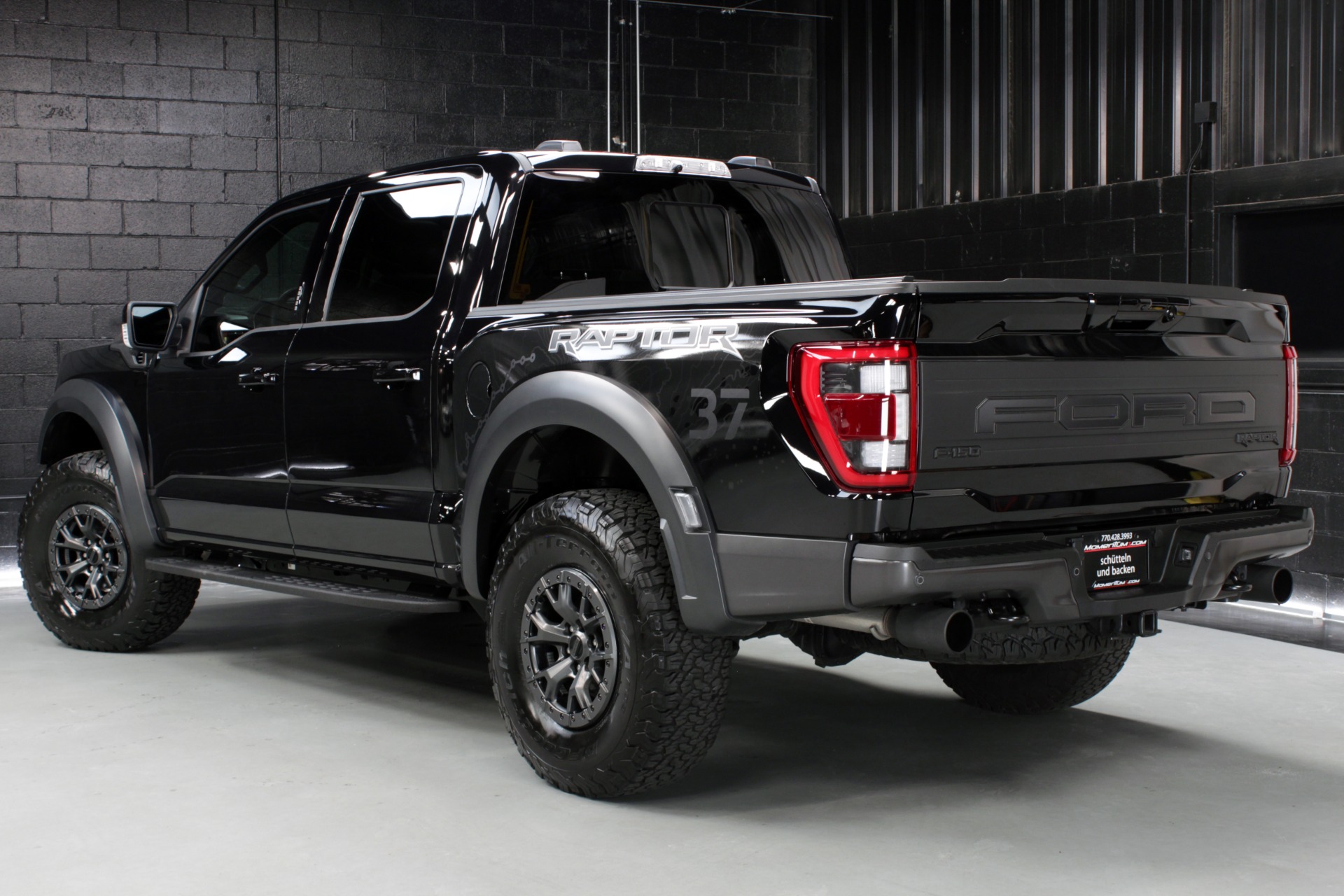 Ford Ford F-150 Raptor Super Crew Cab 37 Performance — Geigercars - Home of  US-Cars
