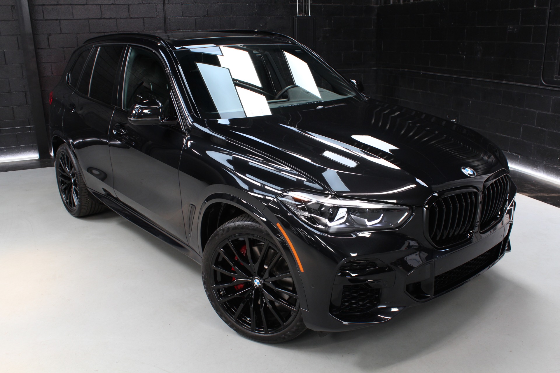 Used 2022 BMW X5 sDrive40i M Sport Package For Sale (Sold