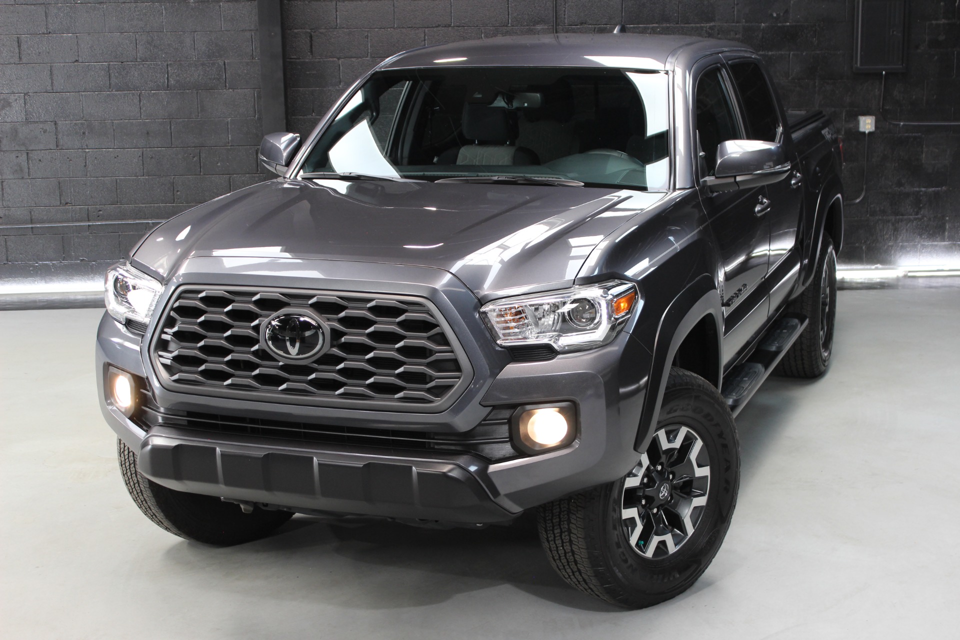 FS black auto 4door 2010 Tacoma TRD Off-Road